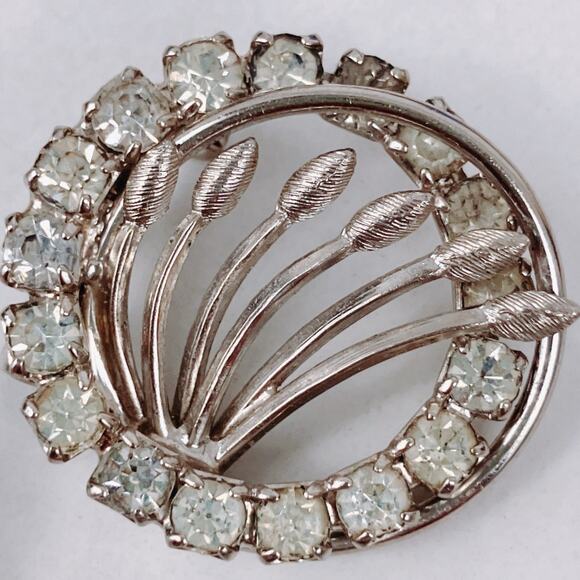 VTG Mid Century Brooch Lot of 3 Silver Tone Rhinestone Circle Heart Botanical - Picture 4 of 13